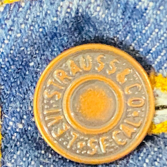 Vintage Levi’s 505 Cutoff Shorts — Americana Reimagined (W31 x L34) - Picture 8 of 13